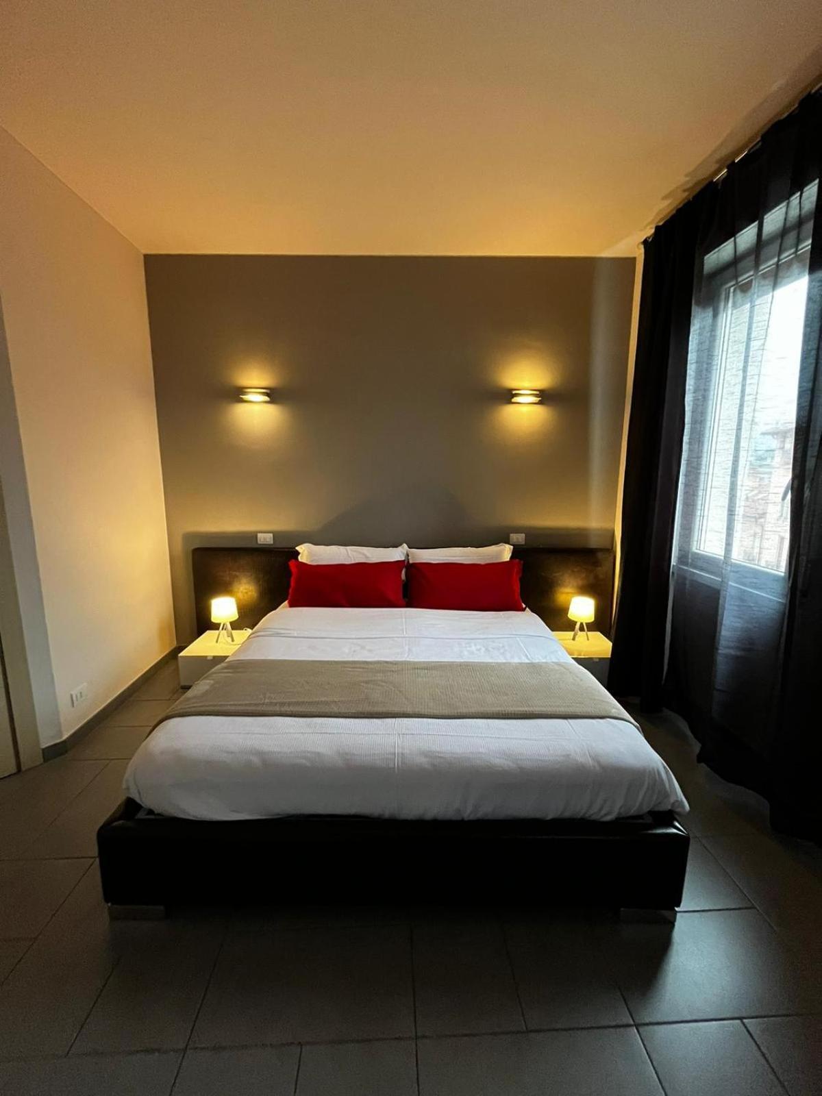 Апартаменты Sleep & Fly Bgy Airport-Station-Center Бергамо Экстерьер фото