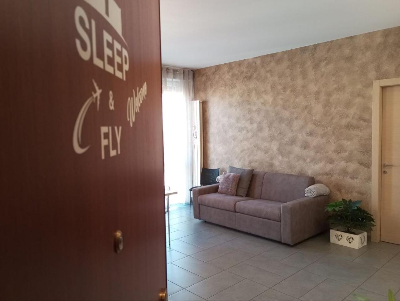 Апартаменты Sleep & Fly Bgy Airport-Station-Center Бергамо Экстерьер фото